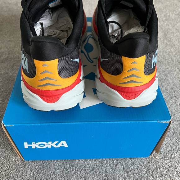 Hoka M clifton 8 Wide - Picture 2 of 5